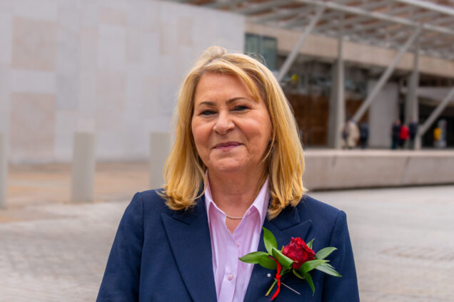 Pauline McNeill